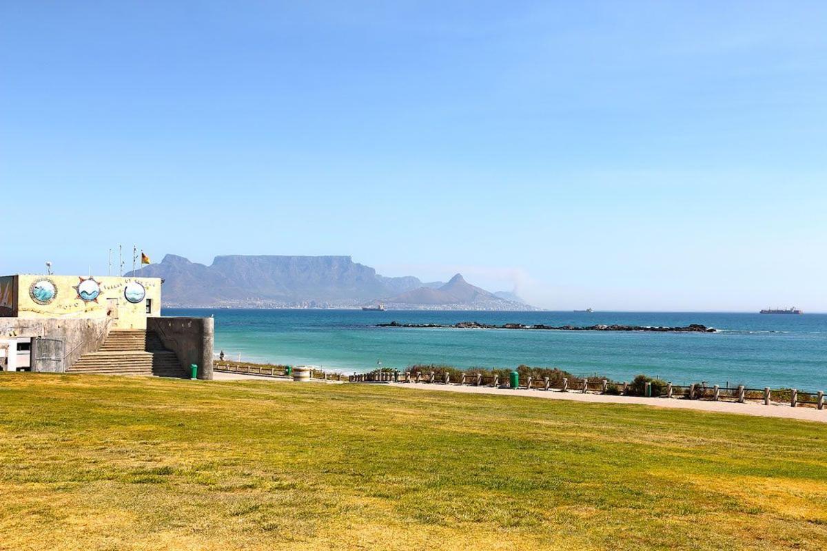 Eden On The Bay 118 By Hostagents Apartment Bloubergstrand Exterior photo